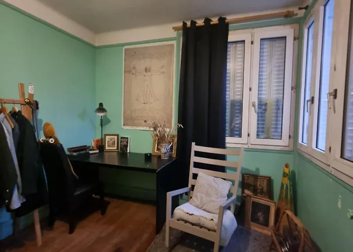 Apartment Grand A 20 Paris